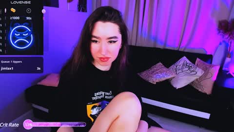 LILY online show from December 14, 10:45 am