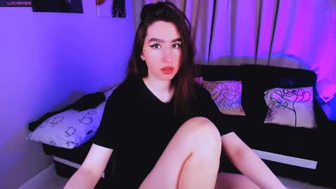 LILY online show from February 2, 8:57 am
