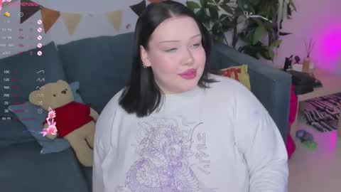 Lily online show from September 25, 5:05 pm