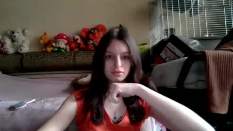 Snapshot of lilycandy_ chatting on February 8, 9:35 am lilycandy_ online show from February 8, 9:35 am