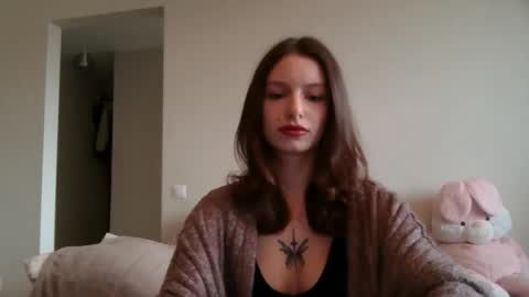 Snapshot of lilycandy_ chatting on October 15, 9:09 am lilycandy_ online show from October 15, 9:09 am