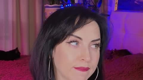 Lily online show from November 26, 2:51 pm