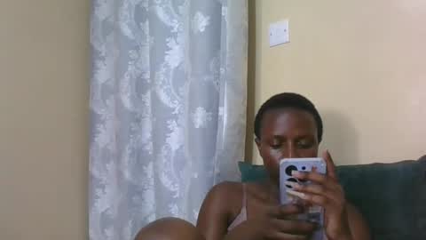 lilycute19 online show from February 11, 1:16 pm