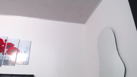 Snapshot of lilyfox23 chatting on September 29, 9:30 pm lilyfox23 online show from September 29, 9:30 pm