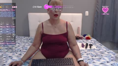 lilyhung12 online show from January 29, 11:09 am