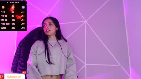 Liliana louise online show from December 16, 4:28 am