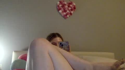Snapshot of lilymae98 chatting on December 29, 10:36 pm LilyMae online show from December 29, 10:36 pm