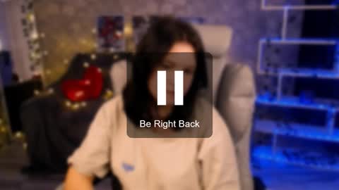 Lily online show from February 4, 3:29 pm