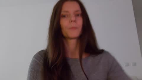 Lily online show from October 1, 1:06 pm