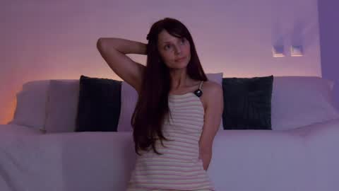 Lily online show from March 19, 7:18 pm