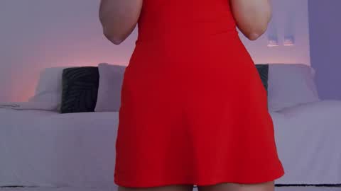 Lily online show from March 29, 1:55 pm