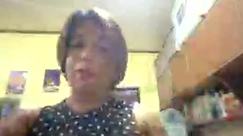 lilysette online show from June 13, 9:07 am