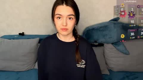 Snapshot of lilysollar chatting on April 3, 3:32 pm Lily online show from April 3, 3:32 pm