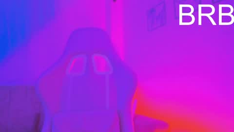 Lily  online show from May 1, 10:09 am