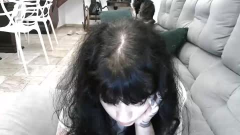 Snapshot of lilyswear chatting on October 2, 4:52 am lilyswear online show from October 2, 4:52 am
