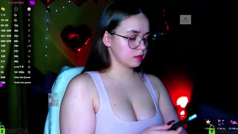 Lily online show from February 25, 4:16 pm