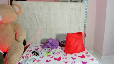 lilyth_7 online show from October 12, 8:30 pm