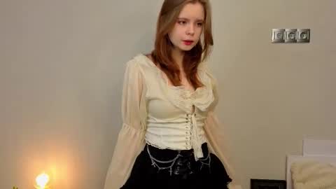 Snapshot of lilytways chatting on February 7, 4:33 pm Julie online show from February 7, 4:33 pm