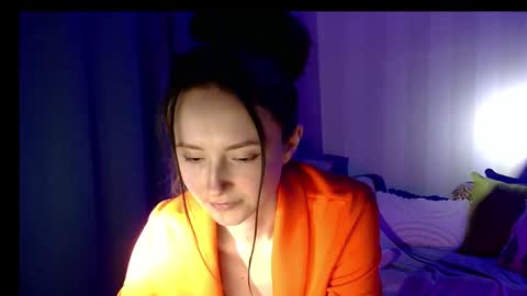 LilyXSky online show from December 3, 12:59 pm