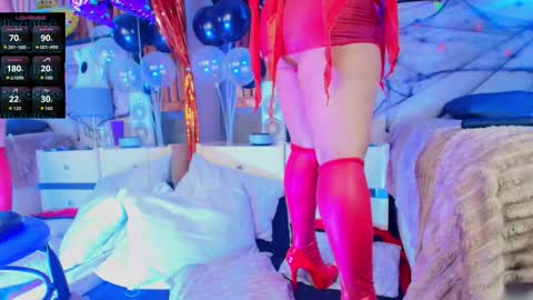 Snapshot of lilyybigass chatting on October 10, 11:53 am Lilly online show from October 10, 11:53 am