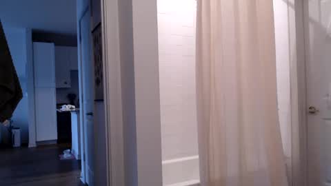 Lily Monroe online show from November 2, 8:00 pm