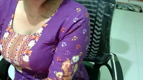 Snapshot of limaakter246618 chatting on January 13, 11:30 am limaakter246618 online show from January 13, 11:30 am