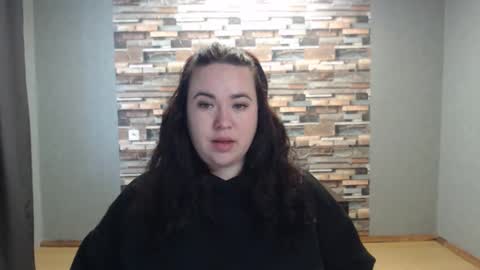 Snapshot of limalagris chatting on February 14, 7:05 am busty princess online show from February 14, 7:05 am