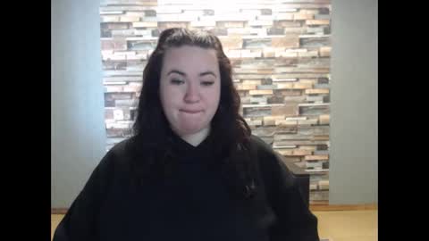 Snapshot of limalagris chatting on February 15, 7:51 am busty princess online show from February 15, 7:51 am