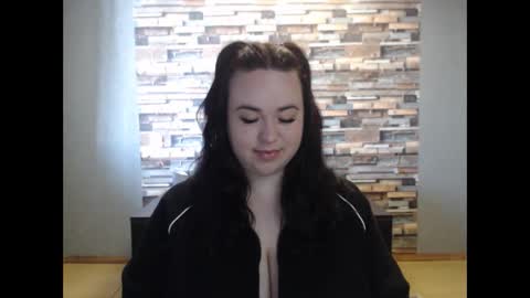 Snapshot of limalagris chatting on March 21, 8:19 am busty princess online show from March 21, 8:19 am