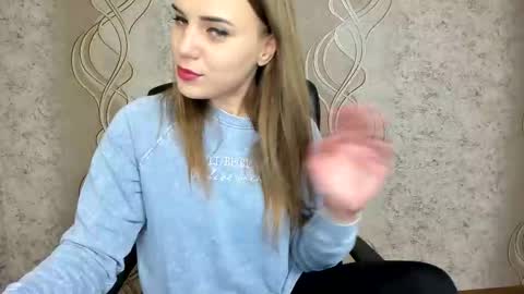    online show from October 6, 1:08 pm