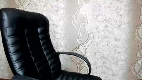    online show from March 18, 1:36 pm