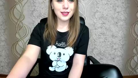    online show from March 19, 12:42 pm