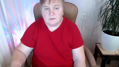 Snapshot of limonka_fire chatting on January 6, 10:35 am Limonka Fire online show from January 6, 10:35 am