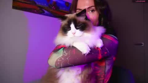 Snapshot of limy_sweet chatting on January 19, 8:40 am limy_sweet online show from January 19, 8:40 am