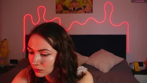 Snapshot of limy_sweet chatting on February 11, 9:03 am limy_sweet online show from February 11, 9:03 am