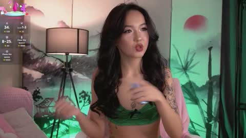 Lin Use menu to play with me  online show from November 8, 9:46 pm