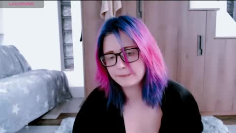 Snapshot of lina2d_tyan chatting on May 28, 8:33 am Lina2D tyan online show from May 28, 8:33 am