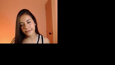 Snapshot of lina710035 chatting on February 18, 2:46 pm lina710035 online show from February 18, 2:46 pm