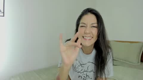 Lina Mandarina online show from June 19, 8:12 pm