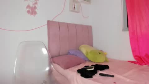 lina_andr online show from May 12, 2:41 am