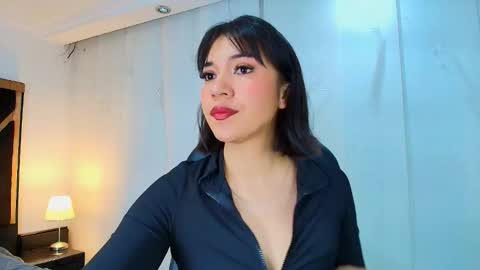  Lina Bedoya  online show from March 16, 11:36 am