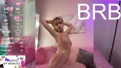 Snapshot of lina_blueeyed chatting on March 9, 10:19 am Lina blueeyed GMT3 1100-1700 Mon Wed Thu Sat Sun online show from March 9, 10:19 am