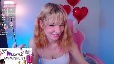 Snapshot of lina_blueeyed chatting on March 11, 11:23 am Lina blueeyed GMT3 1100-1700 Mon Wed Thu Sat Sun online show from March 11, 11:23 am