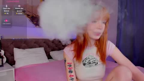 Snapshot of lina_blueeyed chatting on November 10, 9:30 am Lina blueeyed GMT3 1100-1700 Mon Wed Thu Sat Sun online show from November 10, 9:30 am