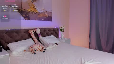 Snapshot of lina_blueeyed chatting on November 22, 9:19 am Lina blueeyed GMT3 1100-1700 Mon Wed Thu Sat Sun online show from November 22, 9:19 am