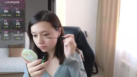 Snapshot of lina_brownie chatting on October 17, 11:02 am Lina online show from October 17, 11:02 am