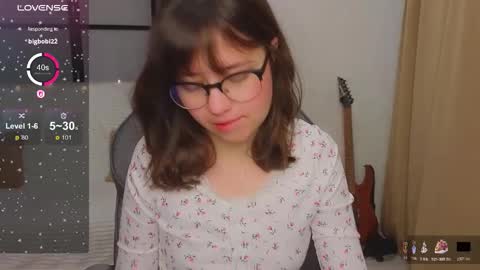 Snapshot of lina_brownie chatting on December 23, 3:15 am Lina online show from December 23, 3:15 am