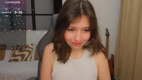 Snapshot of lina_brownie chatting on January 17, 2:38 am Lina online show from January 17, 2:38 am