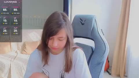 Lina online show from May 24, 11:15 am
