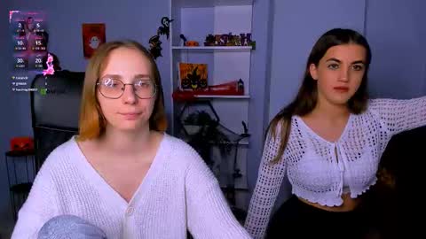 Snapshot of lina_fox12 chatting on November 2, 4:09 pm lina_fox12 online show from November 2, 4:09 pm